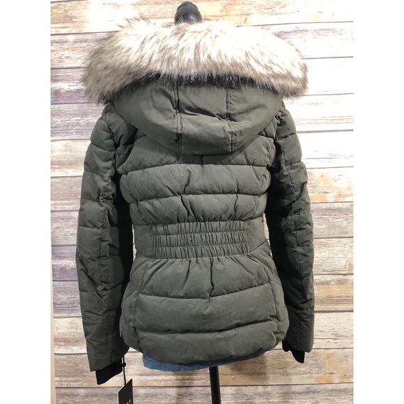 DKNY coat - Picture 2 of 8